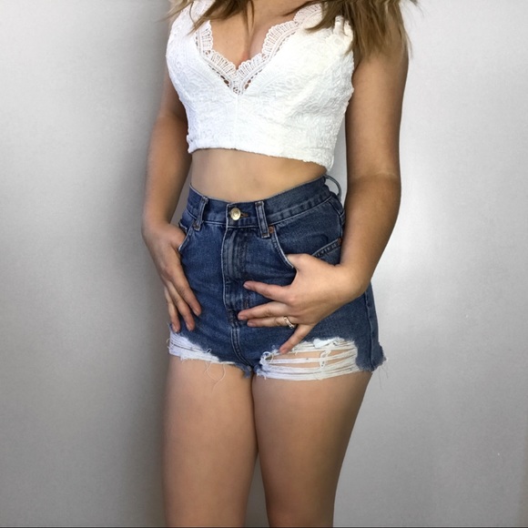 Top Shop Shorts - Picture 2 of 4